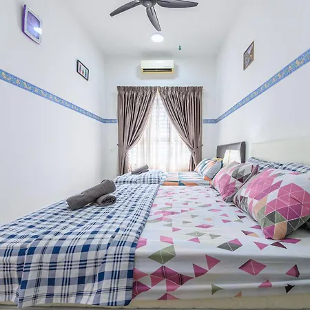 Dpulze Cozy Homestay, 1-5 Pax - Dp1 Cyberjaya Bagian luar foto
